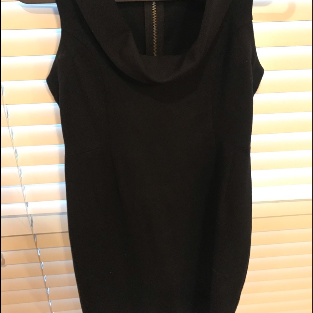 Sleeveless dress worn once!